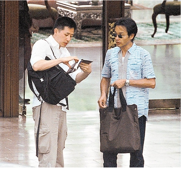 张国荣和唐先生的风雨爱情