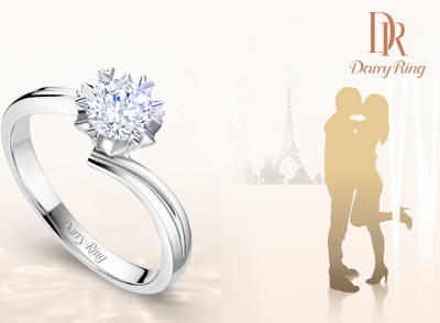 伟德bv1946官网-泰流亡王子为夺嫡抛妻弃女娶选美皇后？假离婚甩千万债务却送未婚妻超大钻戒？