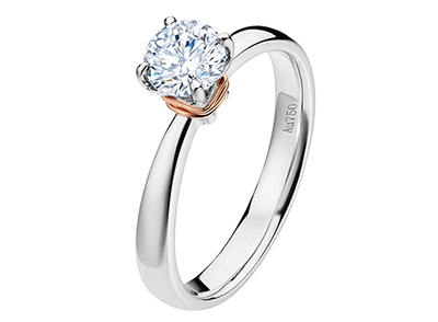 翡翠750钻石戒指价格 单颗钻石一般采用六爪镶嵌四爪镶嵌以及夹镶的方式
