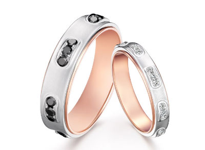 翡翠好看的翡翠戒指图片 对于很多即将步入婚姻殿堂的情侣来说