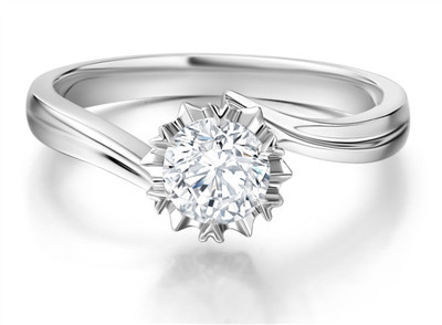 翡翠定制钻石戒指价格多少 定制求婚戒指的价格