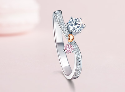 伟德国际翡翠手镯桂花糕：图片、价格全览