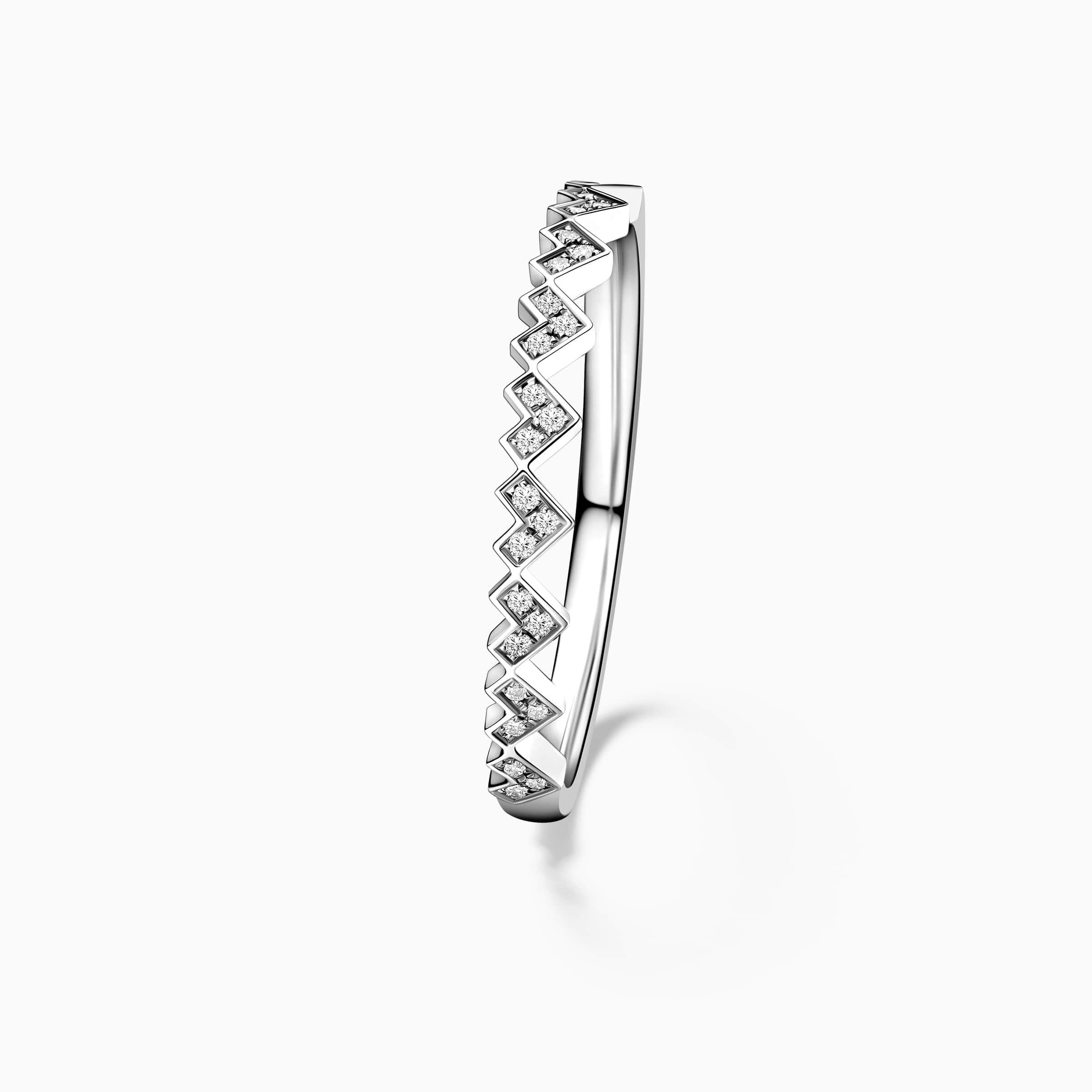 Darry Ring heart shaped diamond wedding ring for women