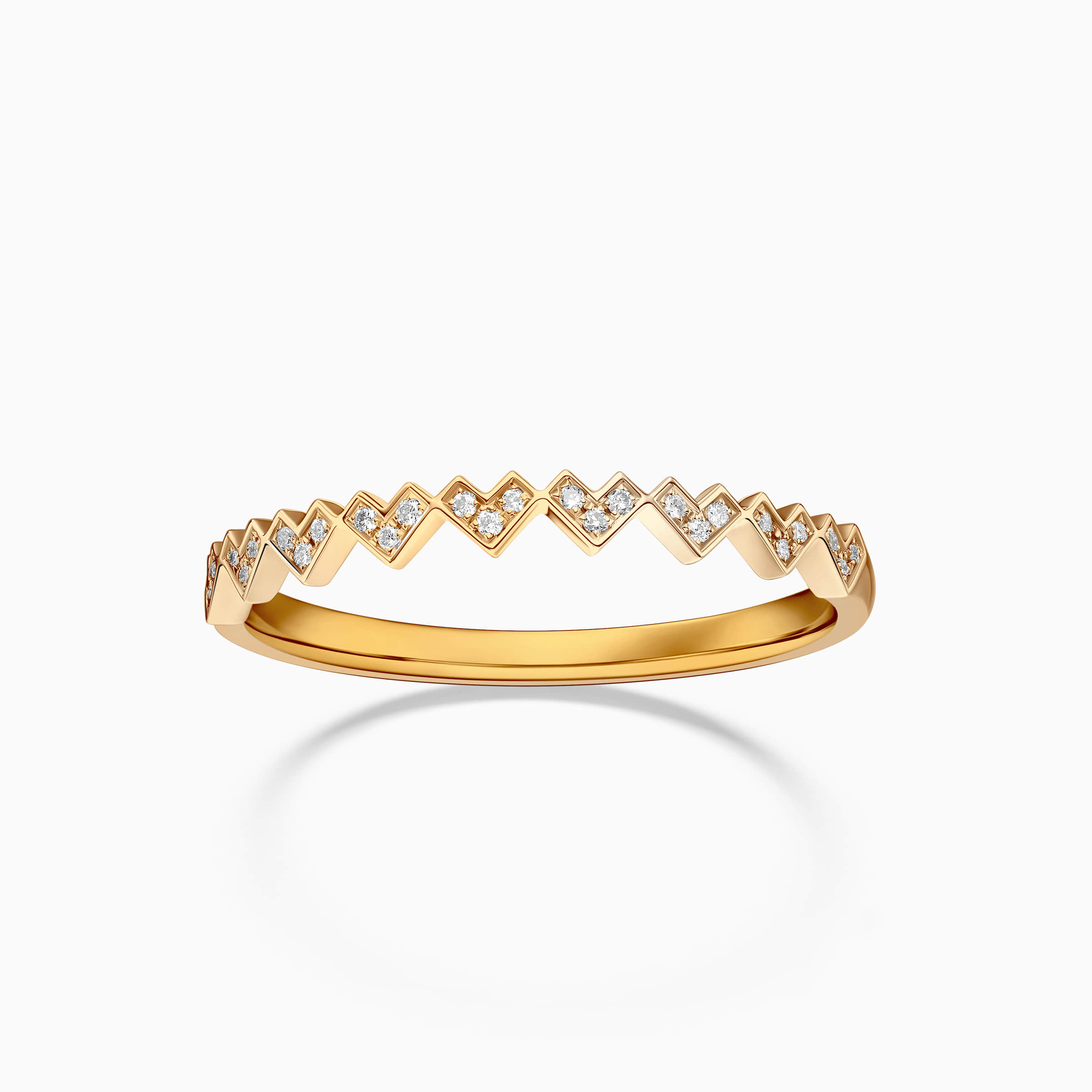 Darry Ring heart shaped diamond wedding ring in yellow gold