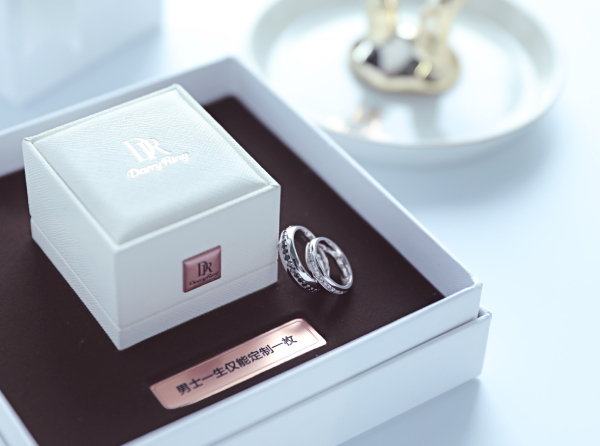 dr是哪个国家的品牌钻戒标志R是什么意思_https://www.jmylbn.com_品牌排行榜_第1张