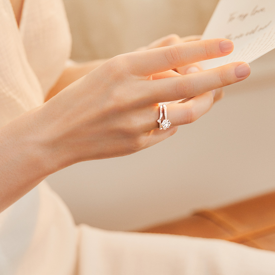What Finger Does A Promise Ring Go On? – LL Private Jewellers