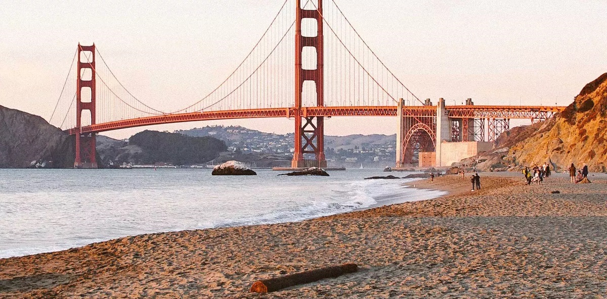 Propose in Baker Beach San Francisco