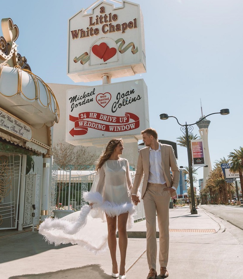 Little White Wedding Chapel